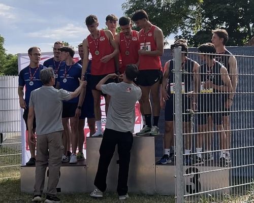 Hessische Meisterschaften Aktive und U16 in Darmstadt